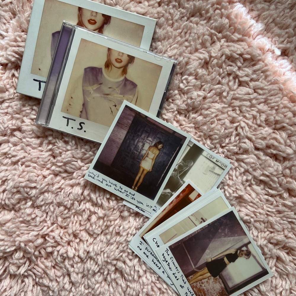 Taylor Swift 1989 Album with Polaroids